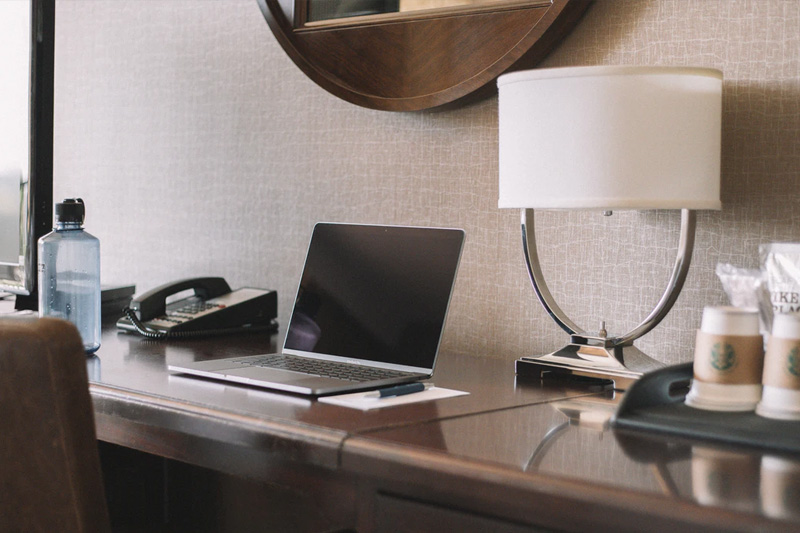 hotel-desk-
